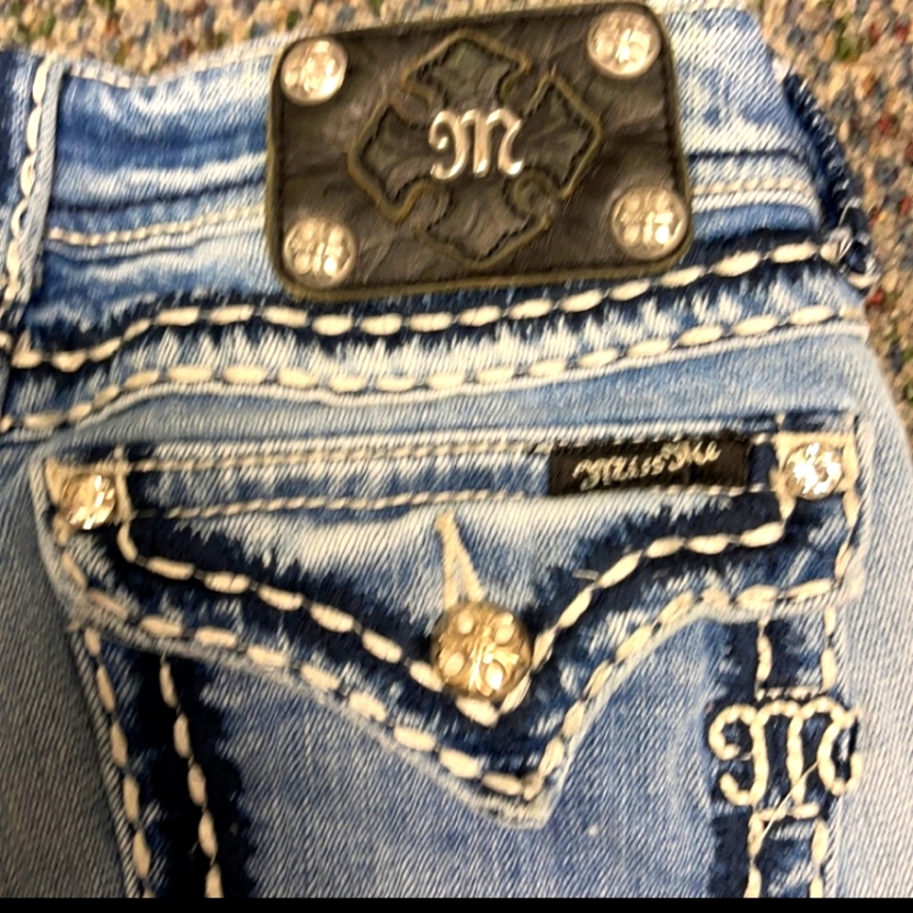 Miss Me CROPPED Jeans Button Flap Thick Stitch